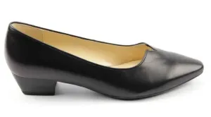 '05.130.37' women's pump - Black
