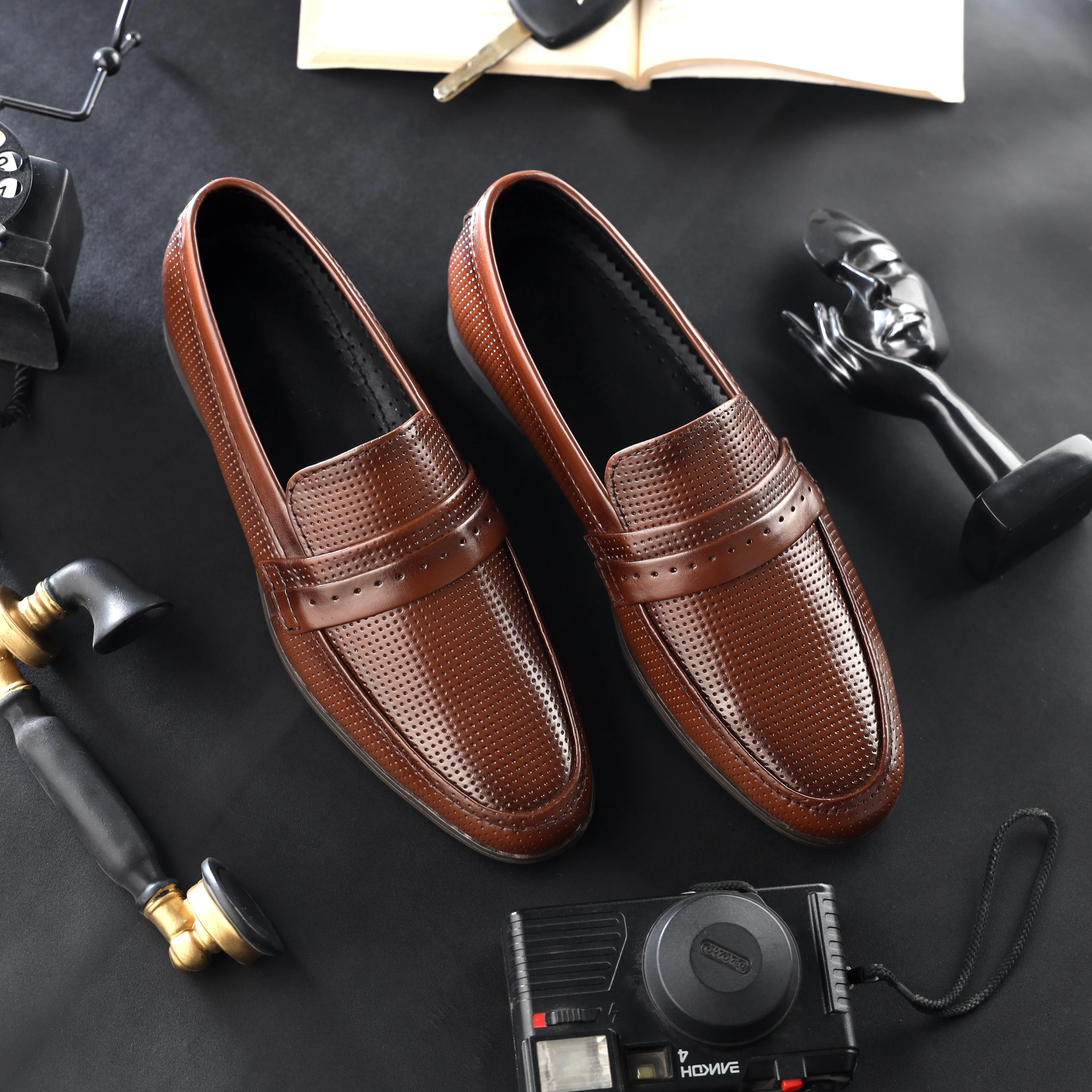 Brasilia - Men's Brown Pebble Grain Leather Loafer - LS-11