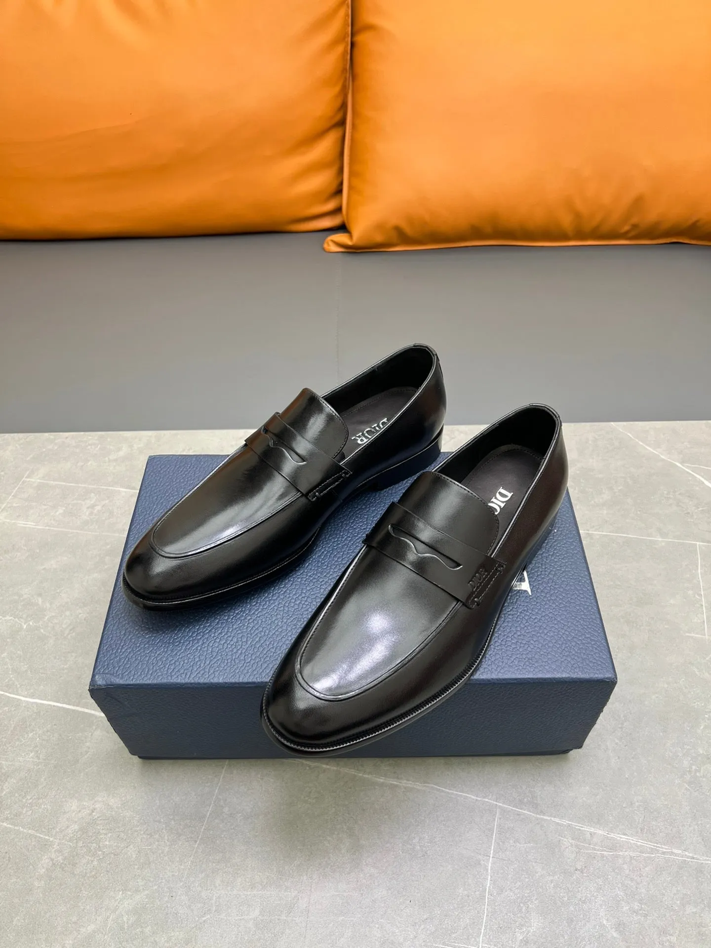 CD GRANVILLE LOAFER BLACK POLISHED CALFSKIN