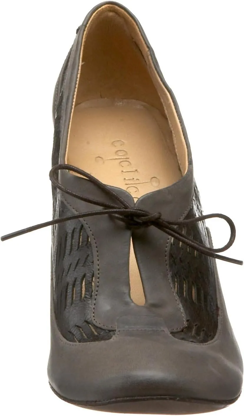Coclico Women's Besu Lace-Up Pump