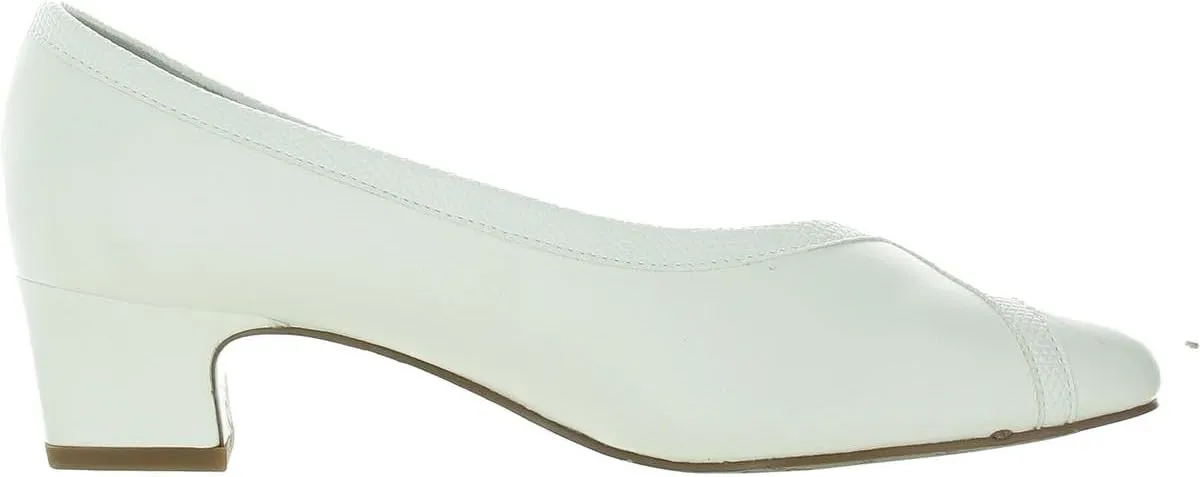 Easy Street Women's Myrtle Pump