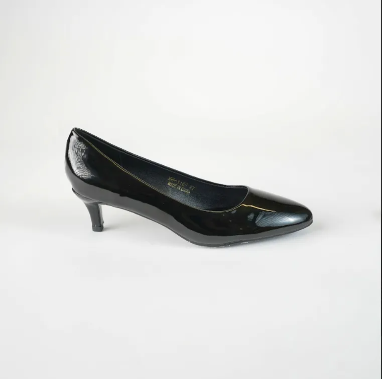 Kitten Heel