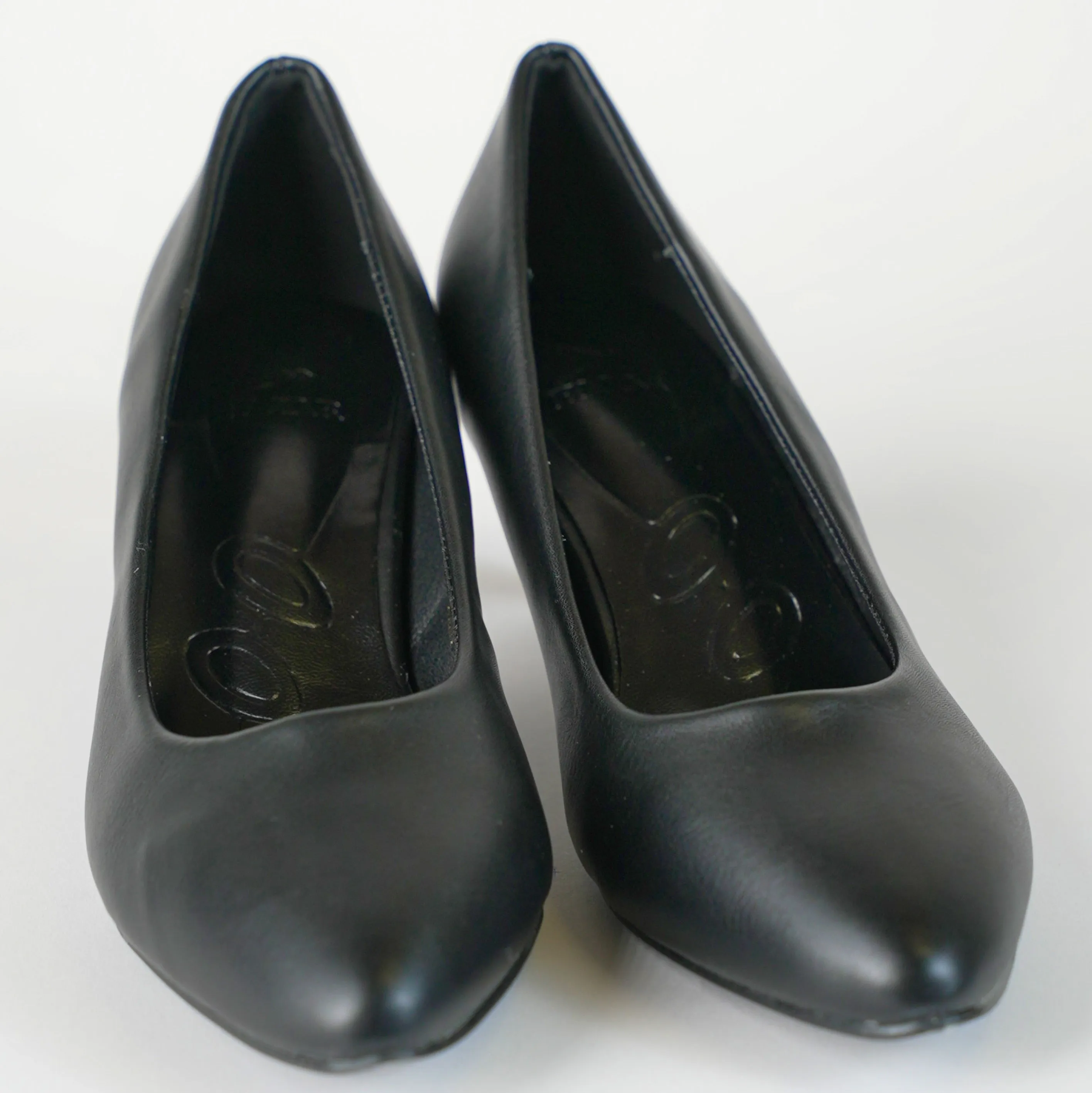 Kitten Heel