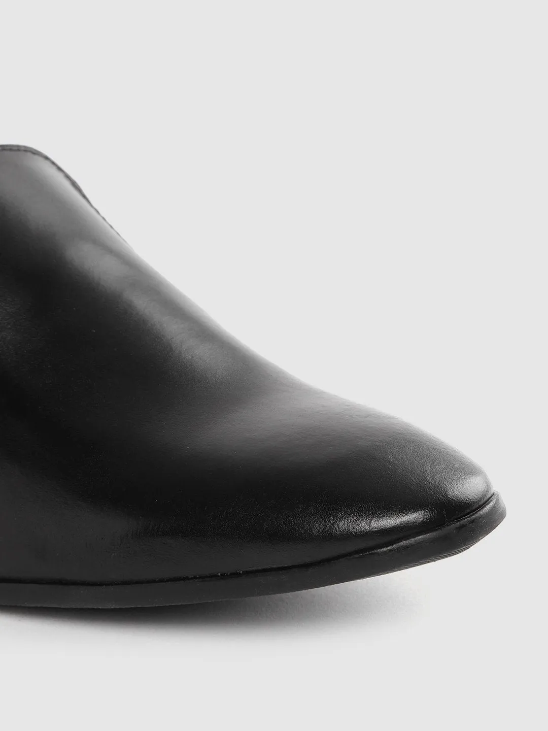 Leather Casual Shoes