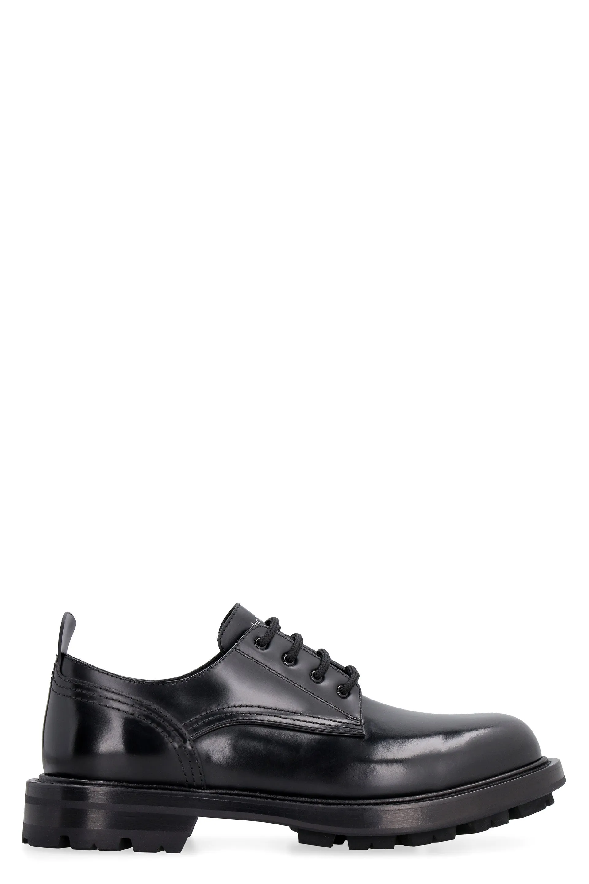 Leather lace-up shoes