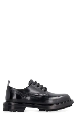 Leather lace-up shoes
