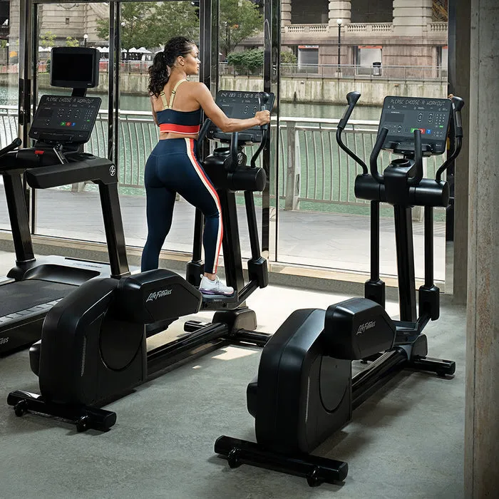 Life Fitness Club Series  Elliptical