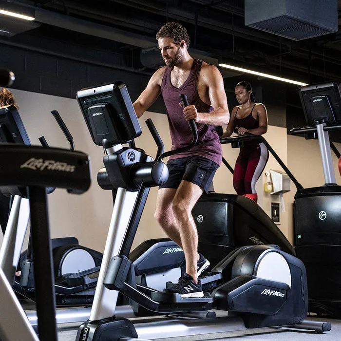 Life Fitness Club Series  Elliptical