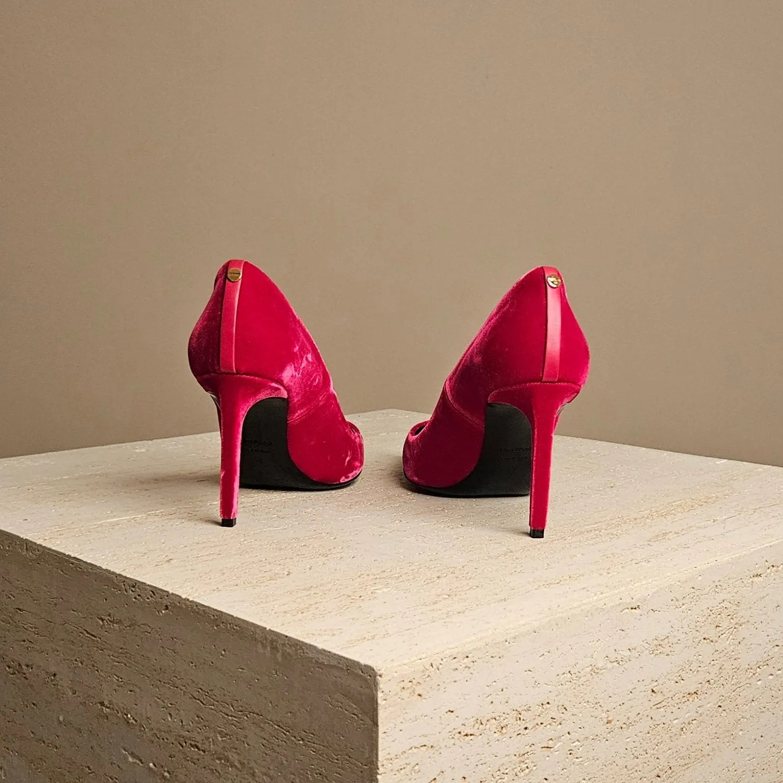 T Screw Velvet Pump Pink Velvet