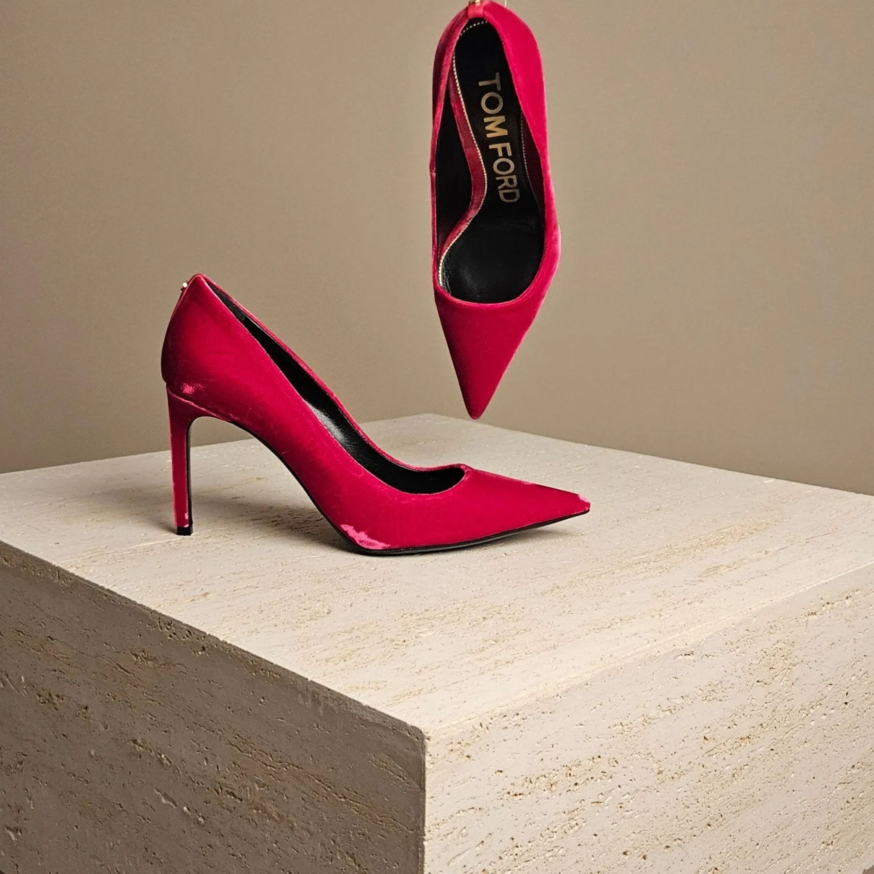 T Screw Velvet Pump Pink Velvet