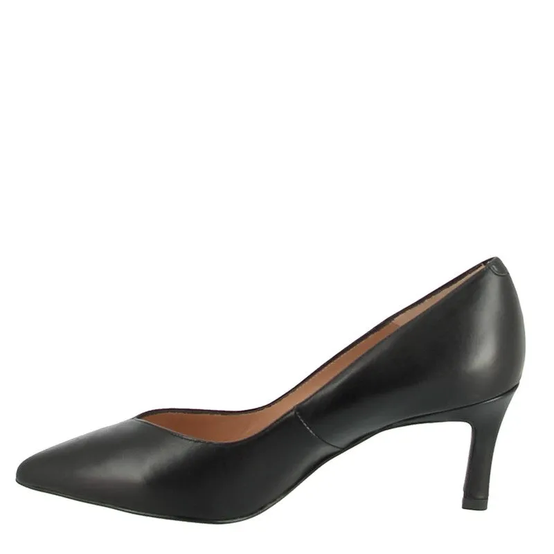 Unisa Llanes Black Pump