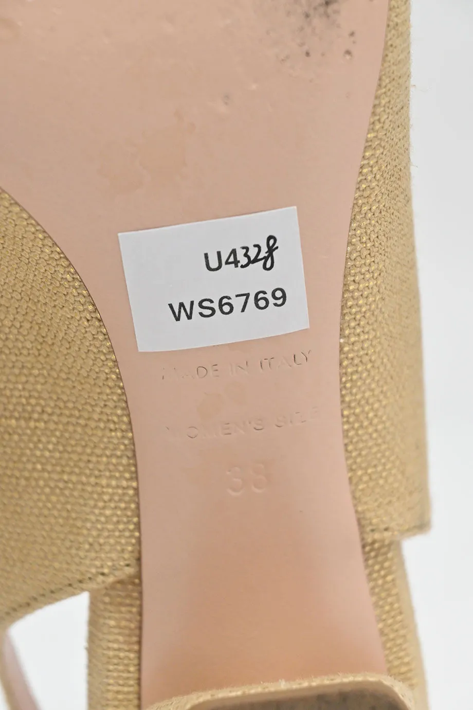 [WS6769] Roger Vivier | Mid Heel Pump